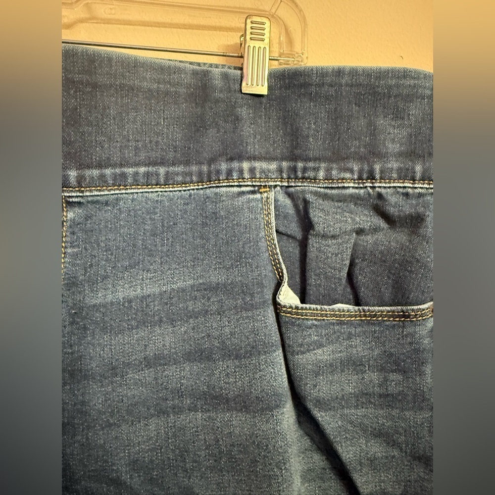 Old Navy Dark Distressed Rockstar Super Skinny Jeggings Mid Rise Jeans 24W - Picture 3 of 5